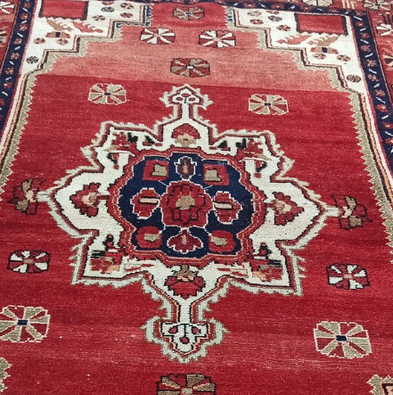 Elira Vintage Handwoven Turkish Rug, Red, 5x7
