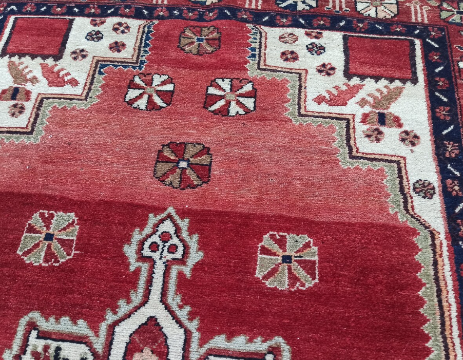 Elira Vintage Handwoven Turkish Rug, Red, 5x7