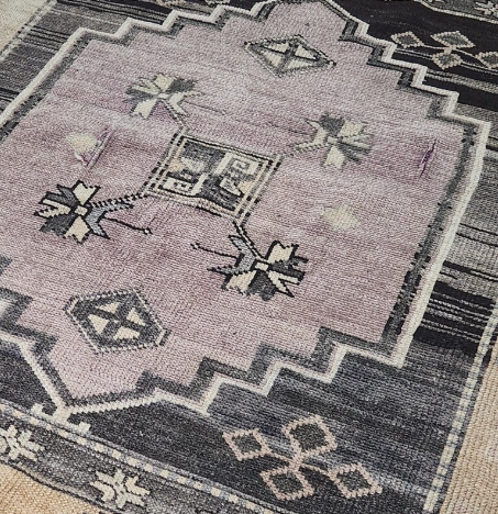 Solstice Vintage Handwoven Turkish Runner, Beige, Black 3x6