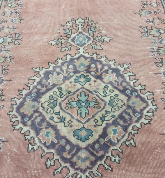 Thistle Vintage Handwoven Turkish Rug, Pink, 4x6