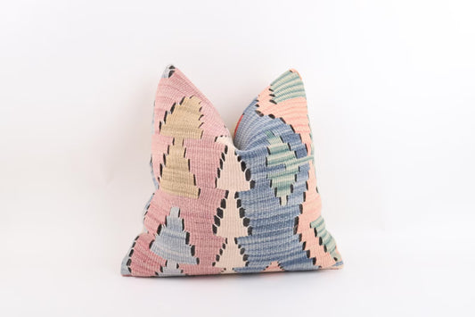 Zinnia Vintage Kilim Pillowcase 16x16