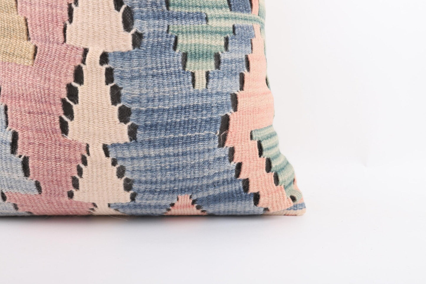 Zinnia Vintage Kilim Pillowcase 16x16